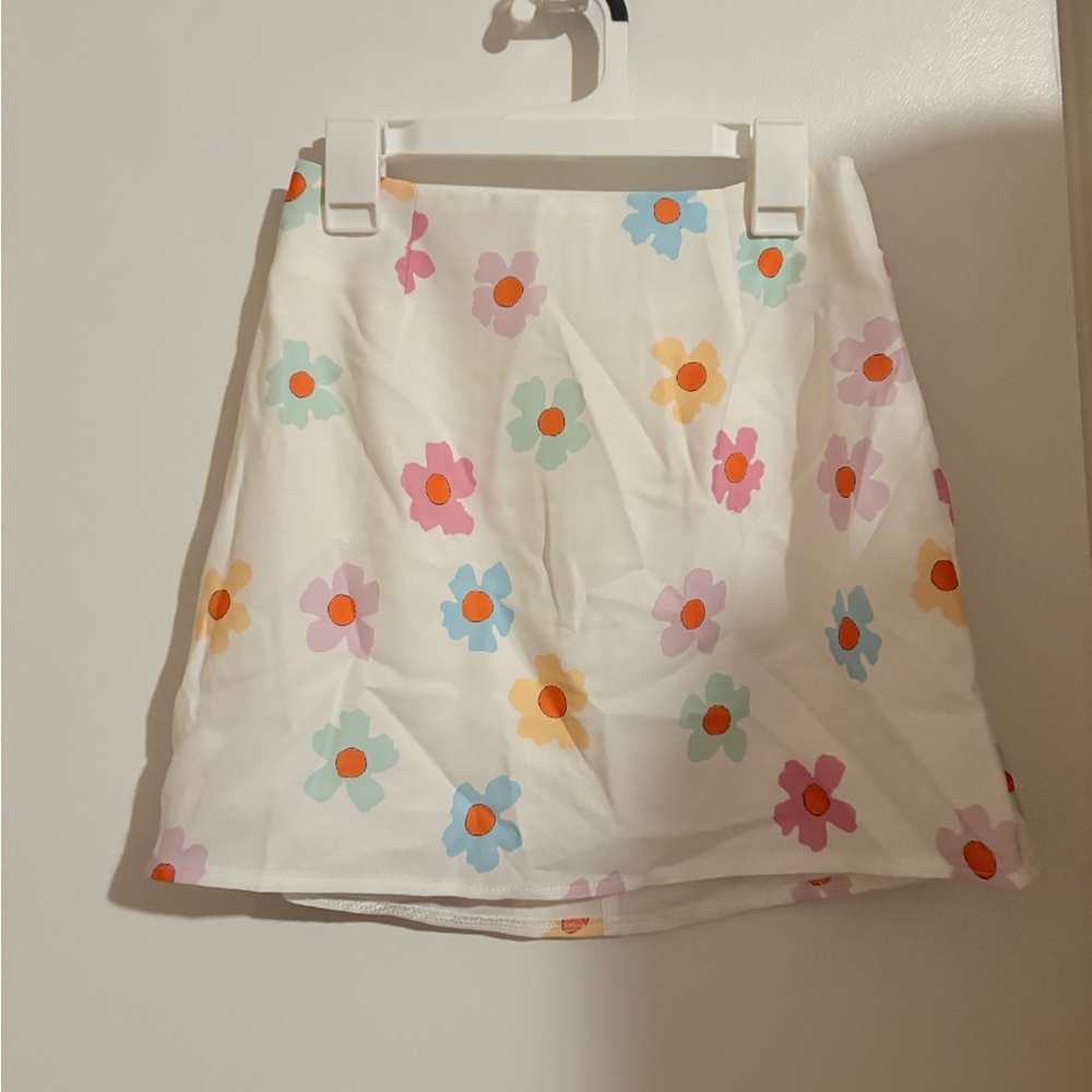 Princess Polly mini selby floral skirt, 0, never worn